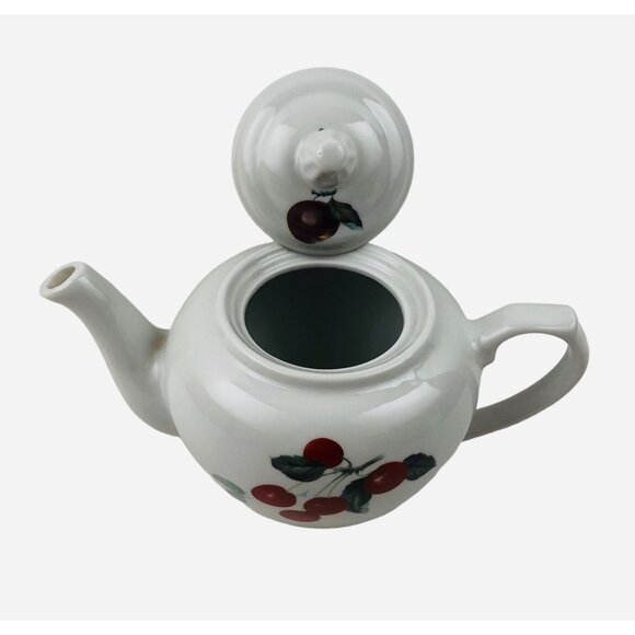 BIA Cordon Bleu Ceramic Teapot Cherry Grape Design Lid Handle Spout Brazil - Picture 3 of 10